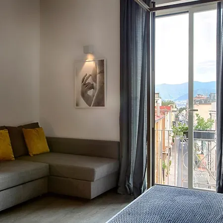 Casa Pacifico Bed & Breakfast 4*